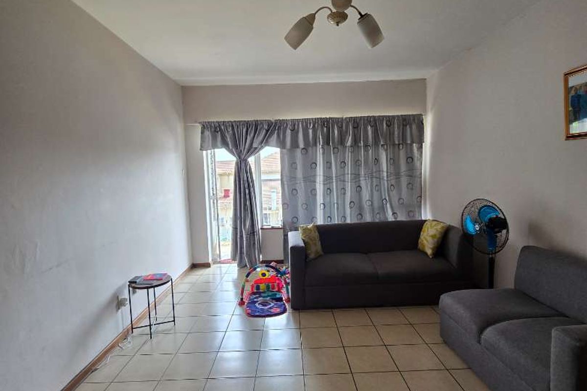 Spacious 2-Bedroom Apartment to Rent – Newton Park - Photo 5
