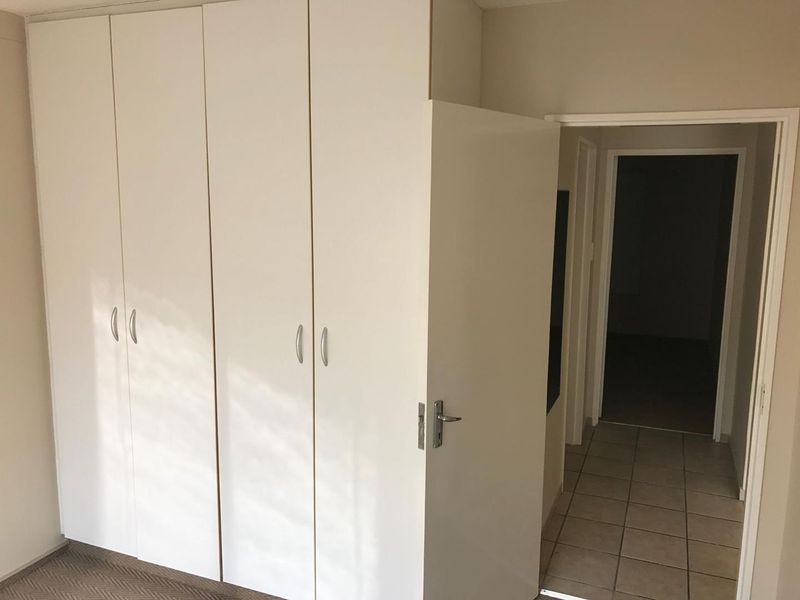 2 Bedroom Apartment For Sale - Photo 6