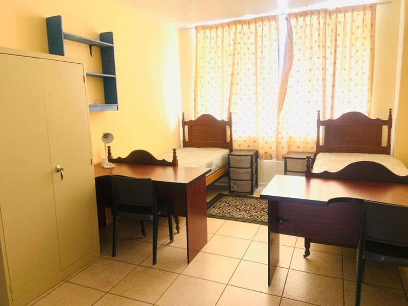 **Affordable Shared Student Accommodation in Prime Location** - Photo 7