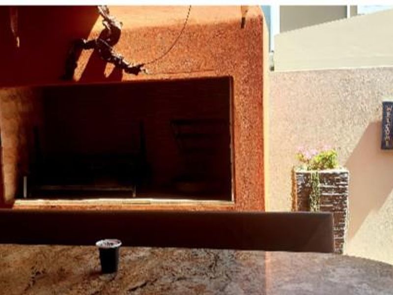 " Stunning Long Beach Home For sale " - Photo 4