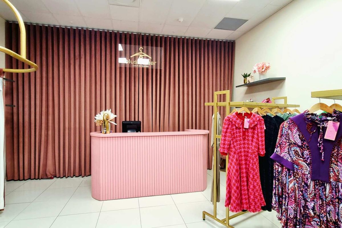 49m2 Boutique Retail Unit in Oceans Mall, Umhlanga – Fashion Fitout & Move-In Ready - Photo 4