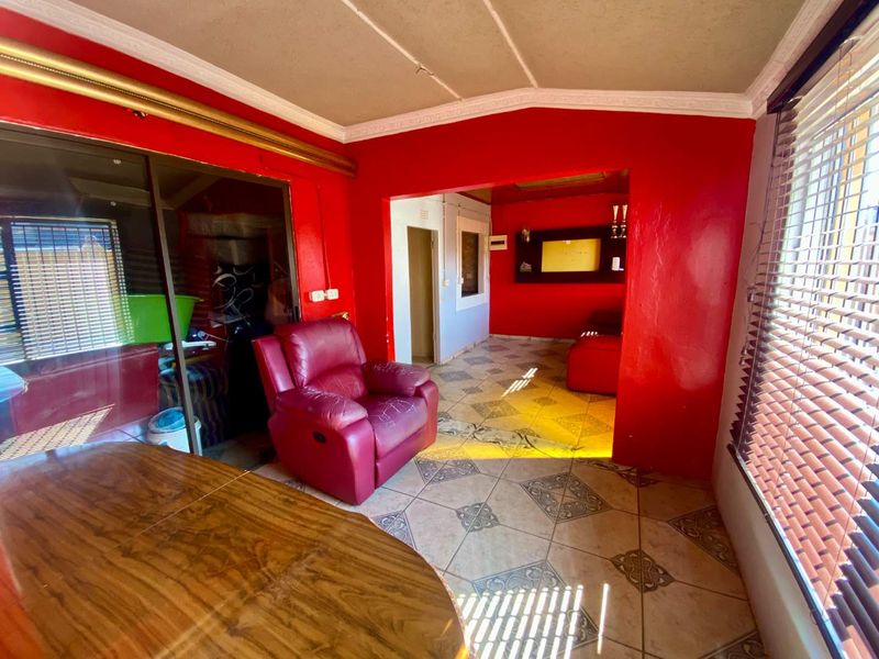 Unlock extra income at home - Photo 9