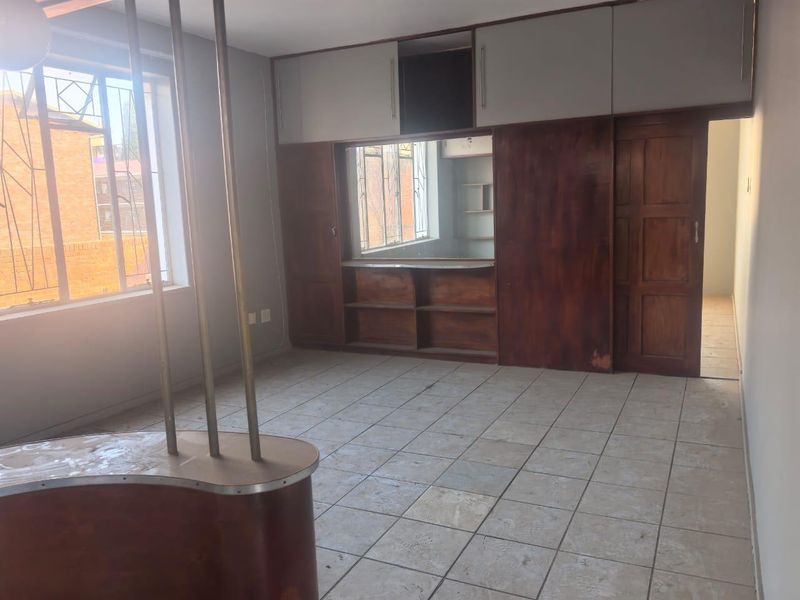 1 Bedroom Apartment for Sale in Sunnyside, Pretoria - Photo 3