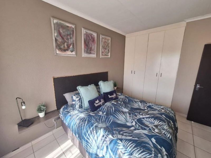 3 Bedroom Townhouse - Photo 10