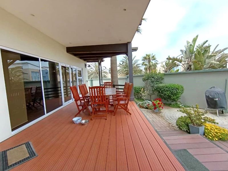 Vogelstrand Gem: Stunning Views, Prime location - Home for Sale - Photo 5