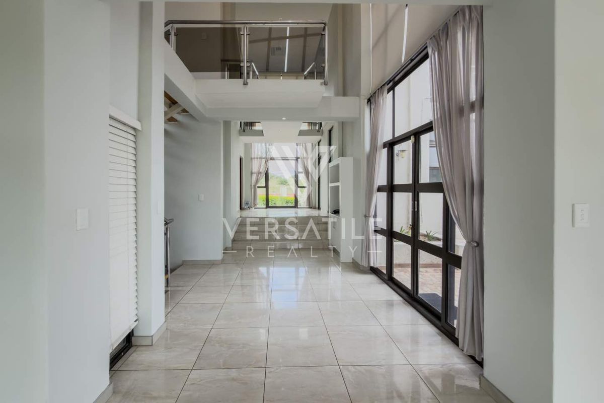 6 Bedroom House with Space for Everyone, Comfort in Every Corner - Photo 4