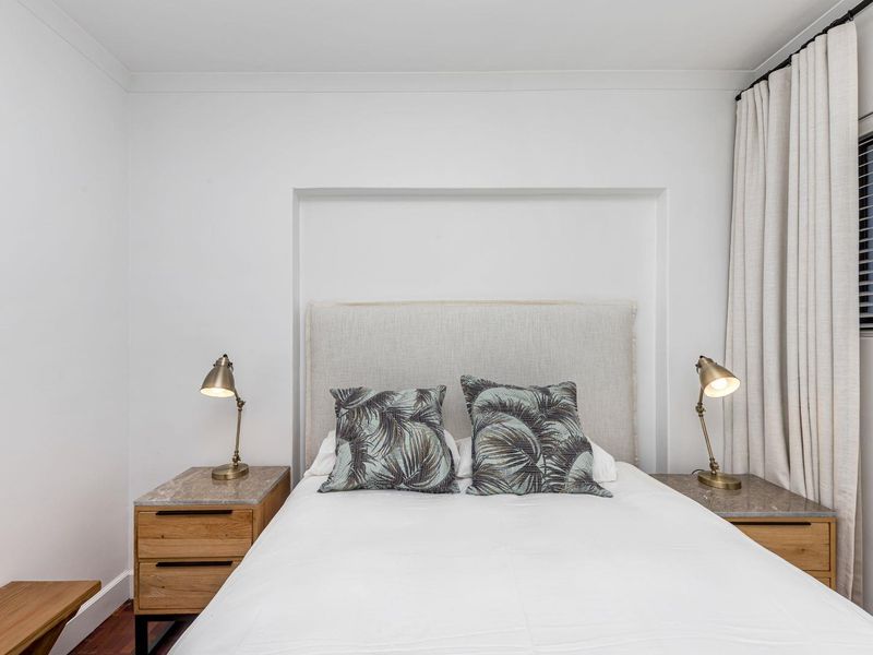 Beachfront Perfection at Kingsgate - Airbnb friendly with basement parking - Photo 8