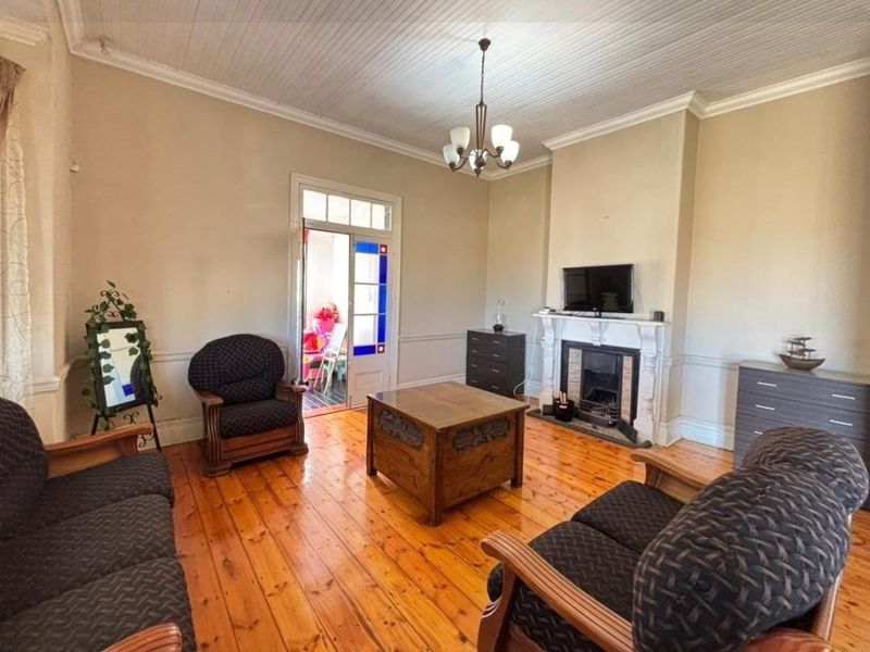 3 Bedroom Townhouse in Malvern - Photo 6