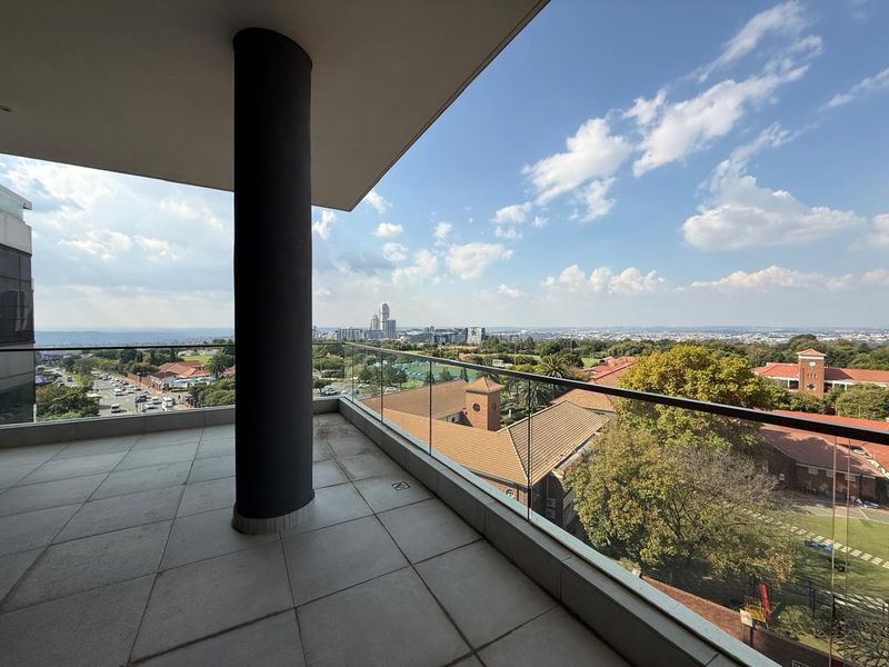 Prime 7th Floor Office Unit for Sale with Expansive Private Balcony - Photo 7