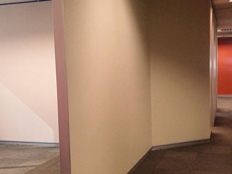 Prime Office Space Available in Cape Town's Financial Hub - Photo 2