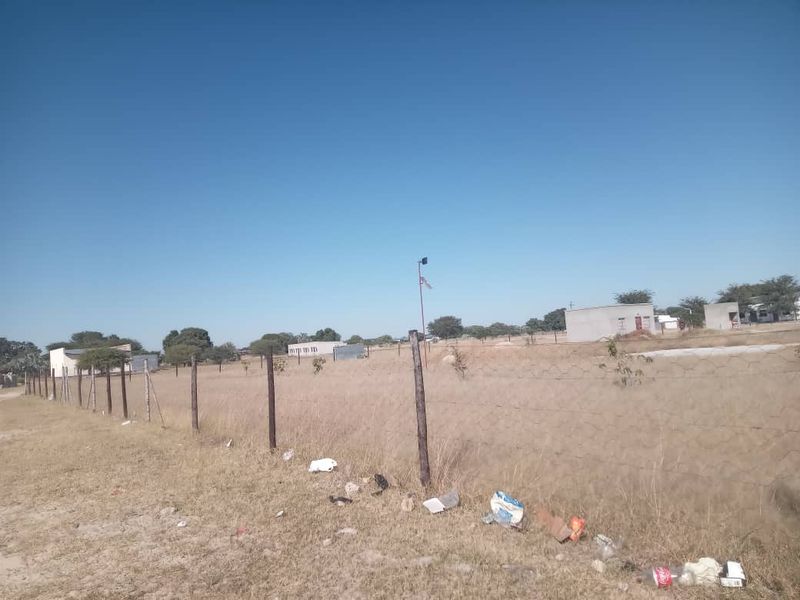 Commercial Property - Photo 4