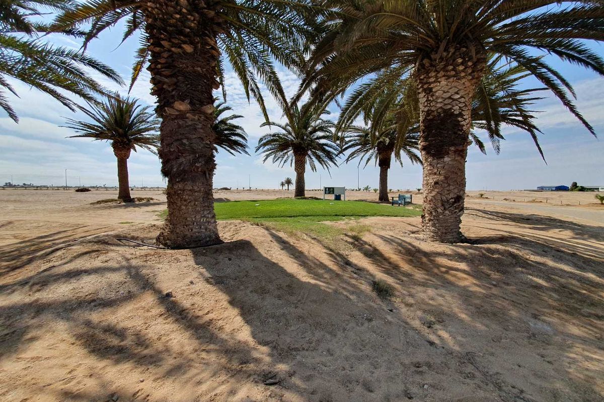 Situated in the Henties Bay Golf Estate, 50 meters from the 8th tee off. - Photo 5