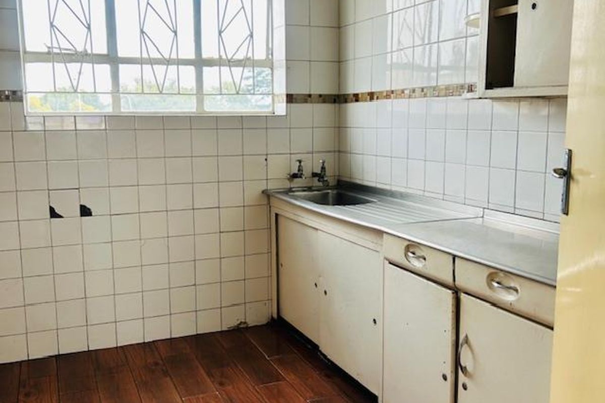 2 bedroom Apartment - Photo 3
