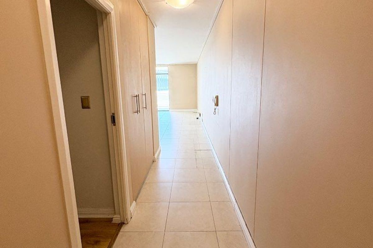 Unfurnished Executive Apartment - Photo 5