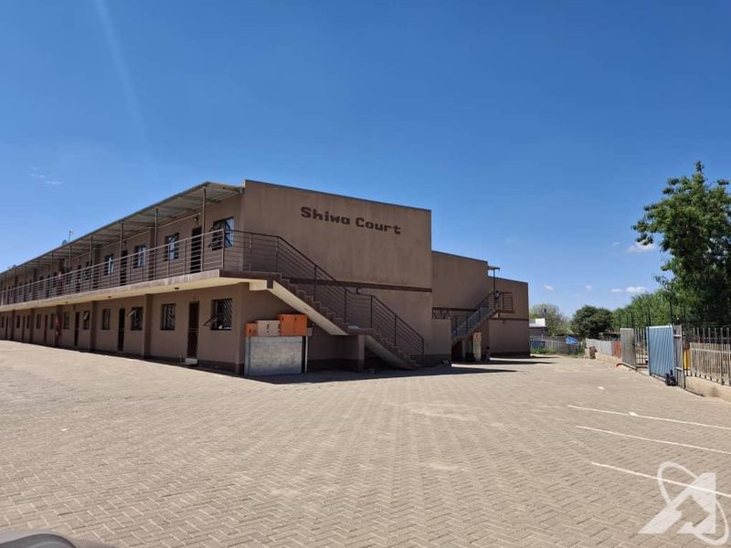 Two bedroom flat for sale in Wanahenda - Photo 1