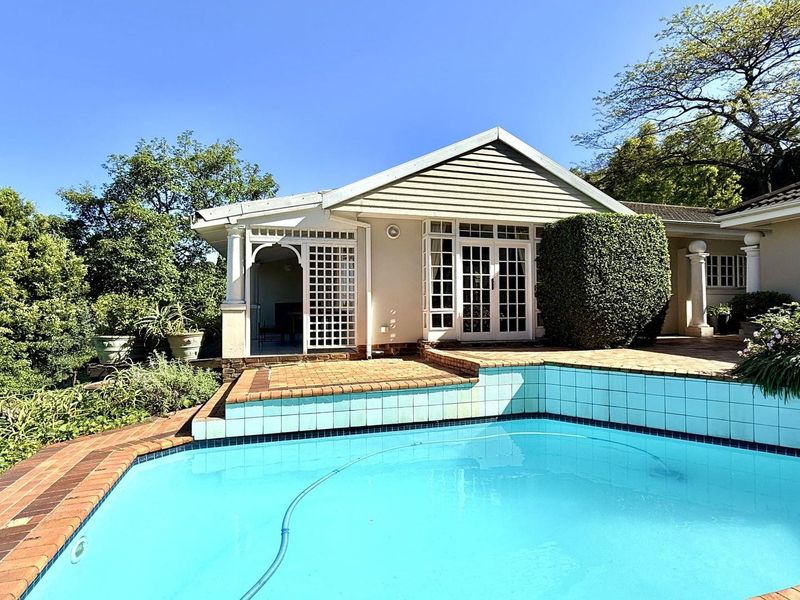 Beautiful Bed and Breakfast / Airbnb for Sale in a Prime Location - Photo 2