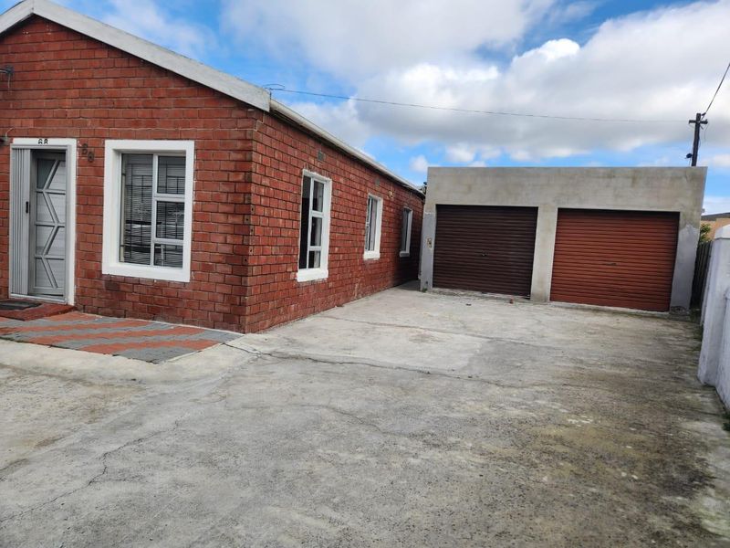 3 Bedroom House for Sale in Bongweni - Photo 1