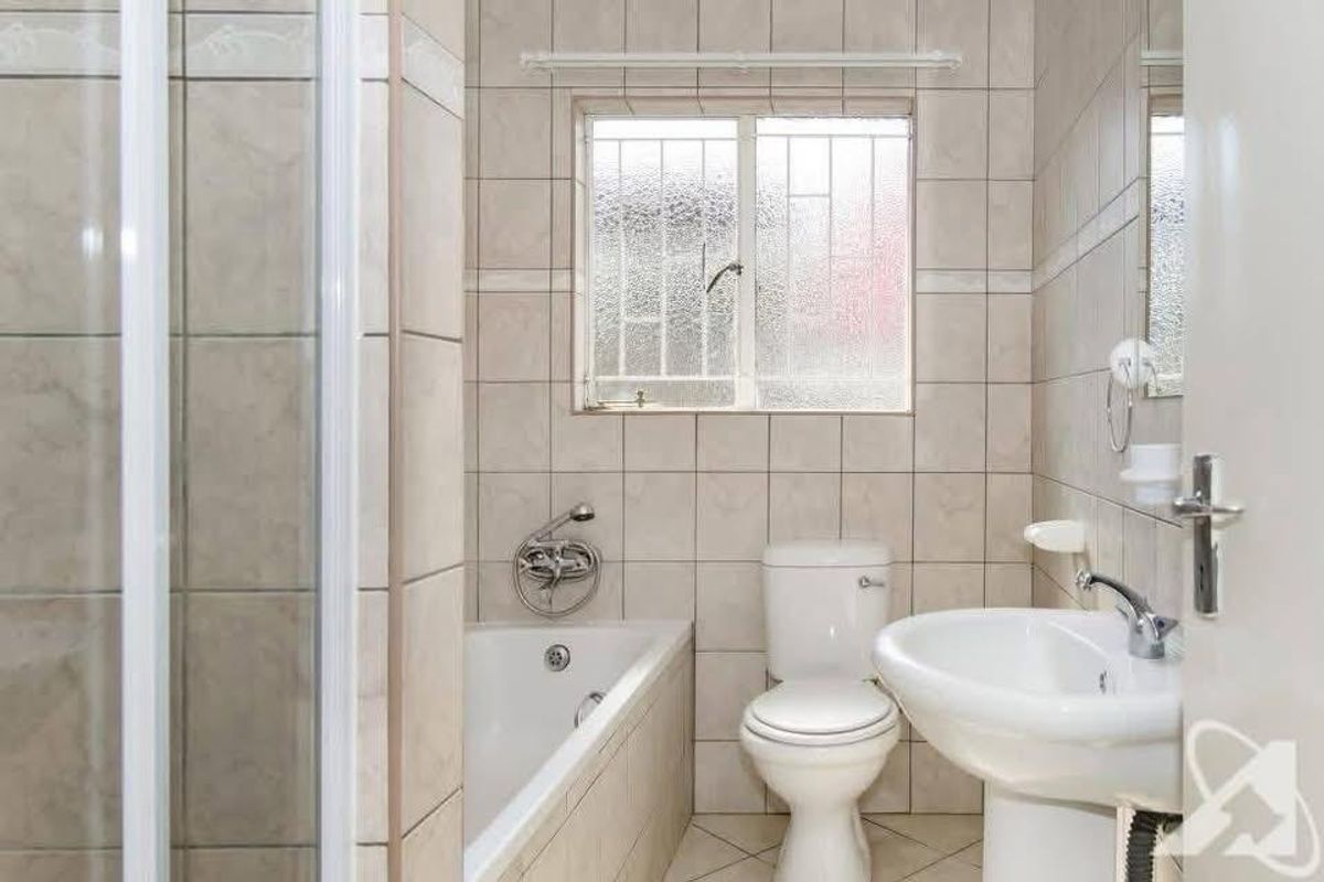 FOR SALE  | Penuel Complex, Pioniers park Ext. 1 - Photo 5