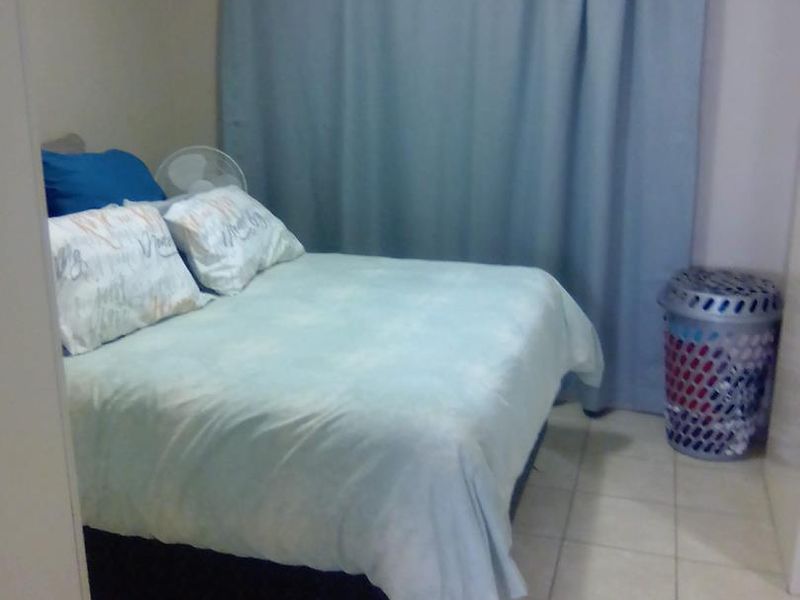 🏡 1-Bedroom Flat for Sale  Price: N$ 500,000 (excluding costs) - Photo 4