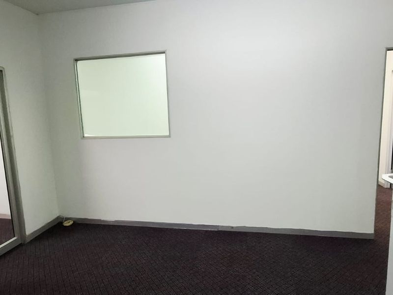 **Impeccably Maintained Offices in a Premier Business Hub** - Photo 9