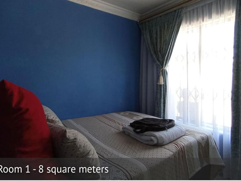 Three bedrooms house for sale in Soshanguve GG - Photo 6
