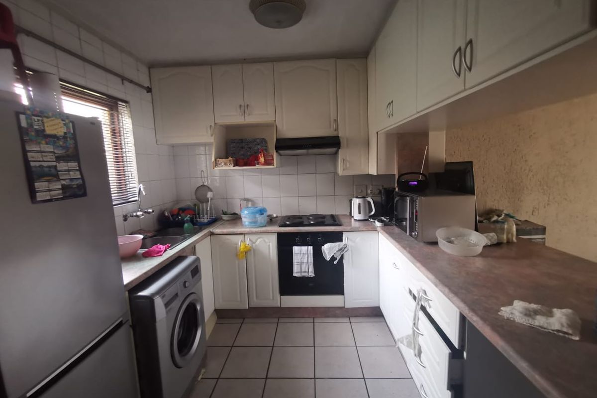 Duplex unit - Photo 3