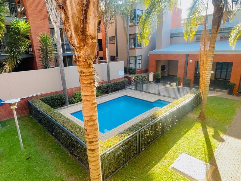 Comfortable Living with Top Facilities & Convenient Location - Photo 1