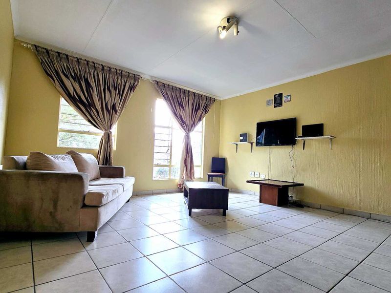 Property for Sale in La Montagne - Photo 2