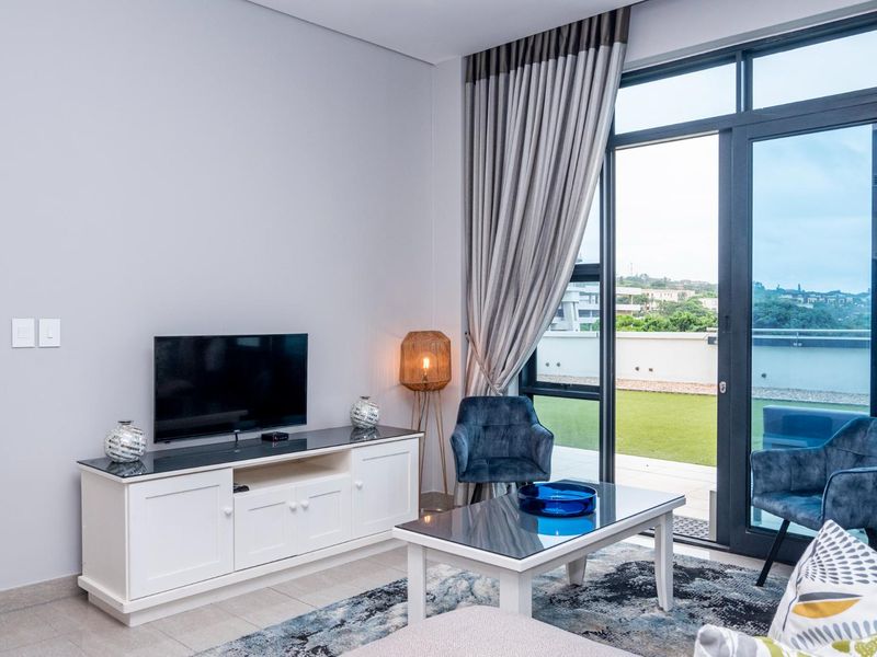 2 BEDROOM I 2 BATHROOM APARTMENT - Photo 2