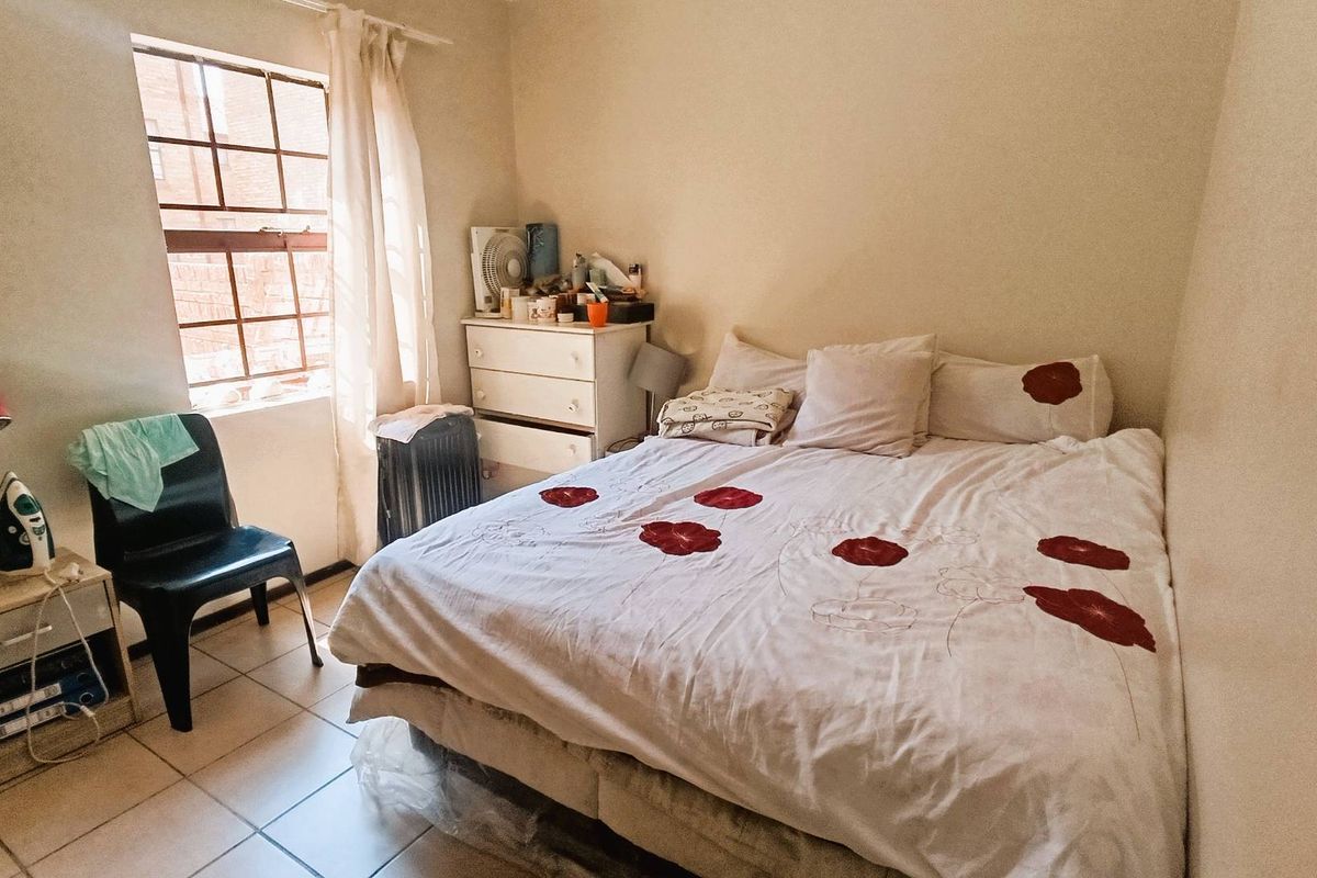 1-Bedroom Ground Floor Unit in a Lifestyle Security Complex - Photo 5