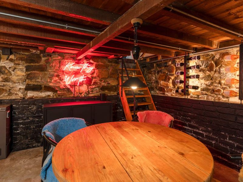 Victorian Elegance with Bold Modern Finishes - Photo 7