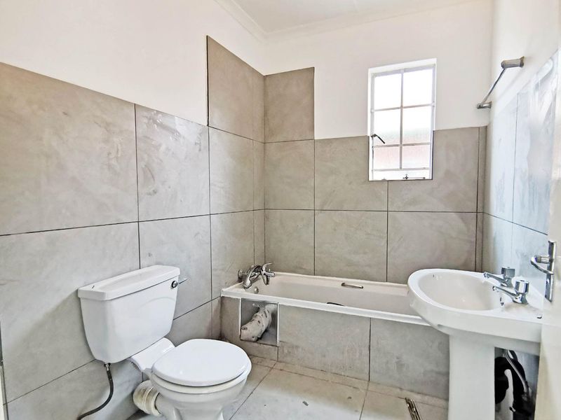 2 bedroom townhouse For Sale in Alberton North - Photo 8