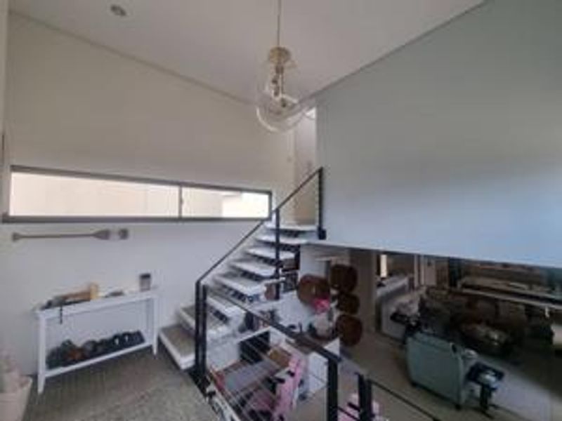 For Sale | Henning Village – Executive Family Home - Photo 7