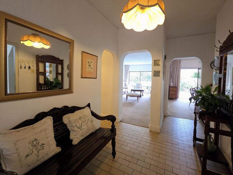 Spacious Cluster with pool and staff accomodation - River Club Sandton - Photo 8