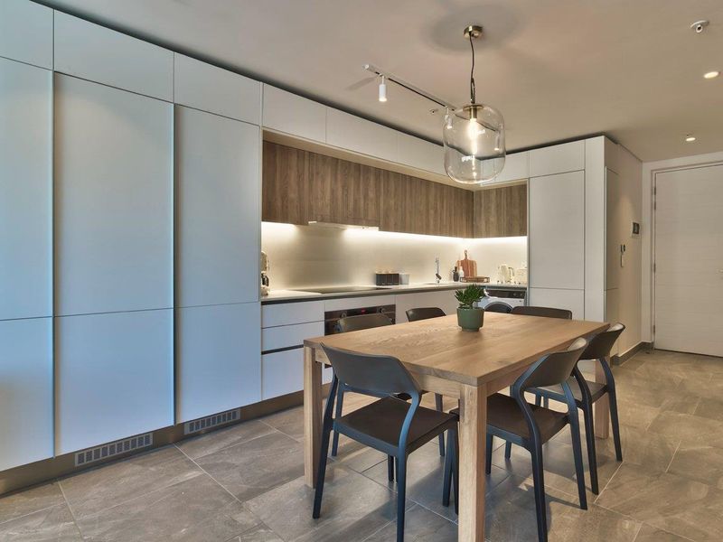 Duplex Penthouse with Private Terrace, Pool, City & Ocean Views - Photo 8