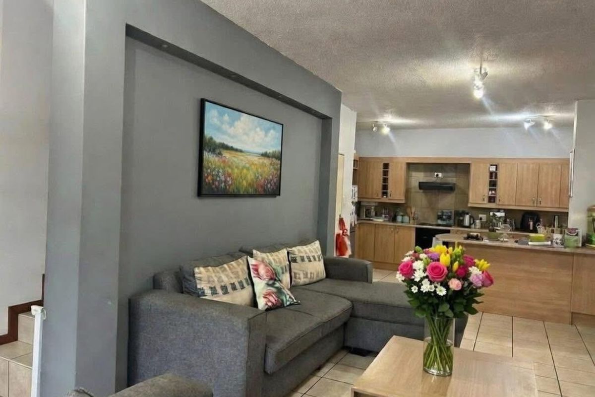 Avis -To Let- N$17 000 - Photo 4