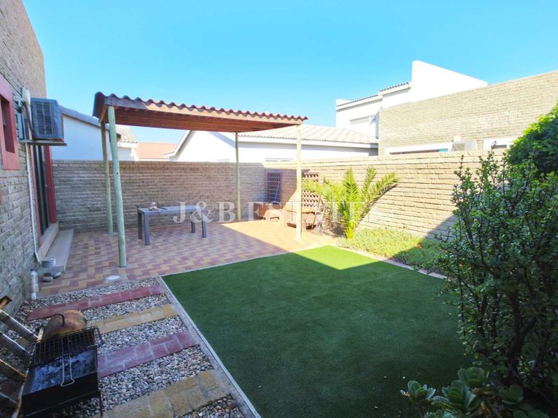 Ideal House For Investors/First-Time Buyers - Photo 2