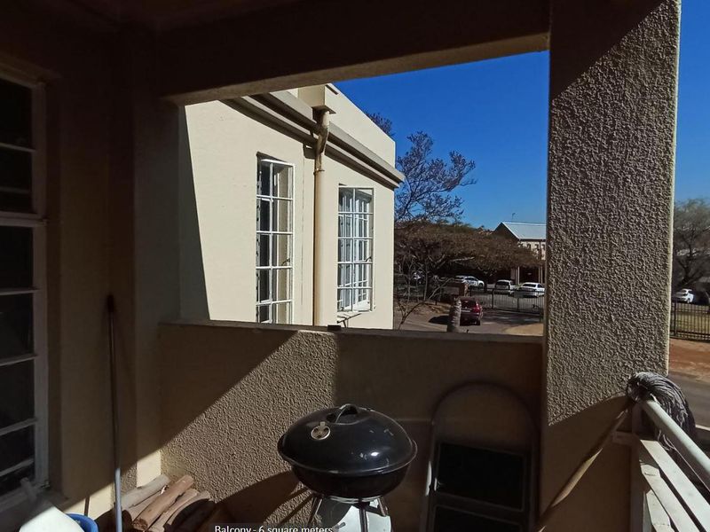 2 BEDROOM UPSTAIRS UNIT FOR SALE IN FAERIE GLEN - Photo 10