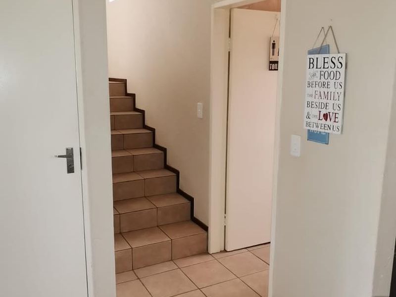 Beautiful duplex apartment for sale in Brentwood Park - Photo 8