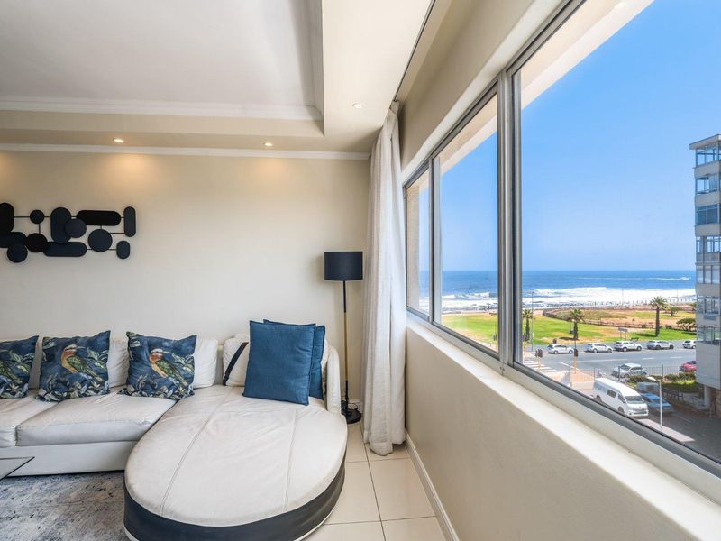 BEACHFRONT LIVING WITH EXCEPTIONAL FLEXIBILITY ALONG THE MOUILLE POINT MILE - Photo 6