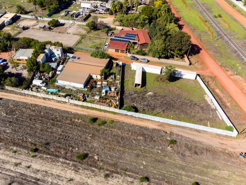 Create your dream off-the-grid home on this spacious rural property in the highly sought-after Joostenbergvlakte - Photo 8