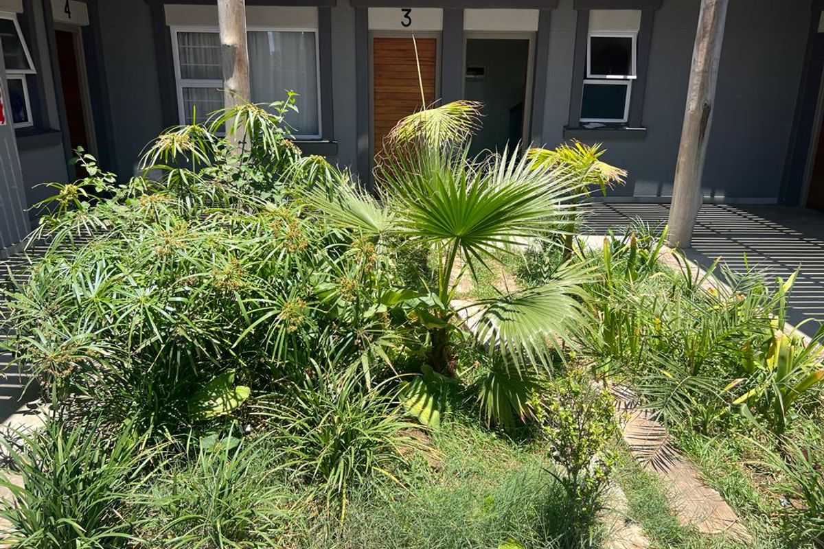 FOR SALE - APARTMENT COMPLEX NEAR CENTRAL AREA WALVIS BAY, NAMIBIA - Photo 4