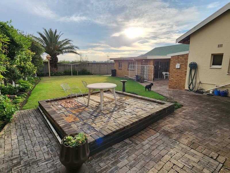 A Big family House for Sale - Photo 6