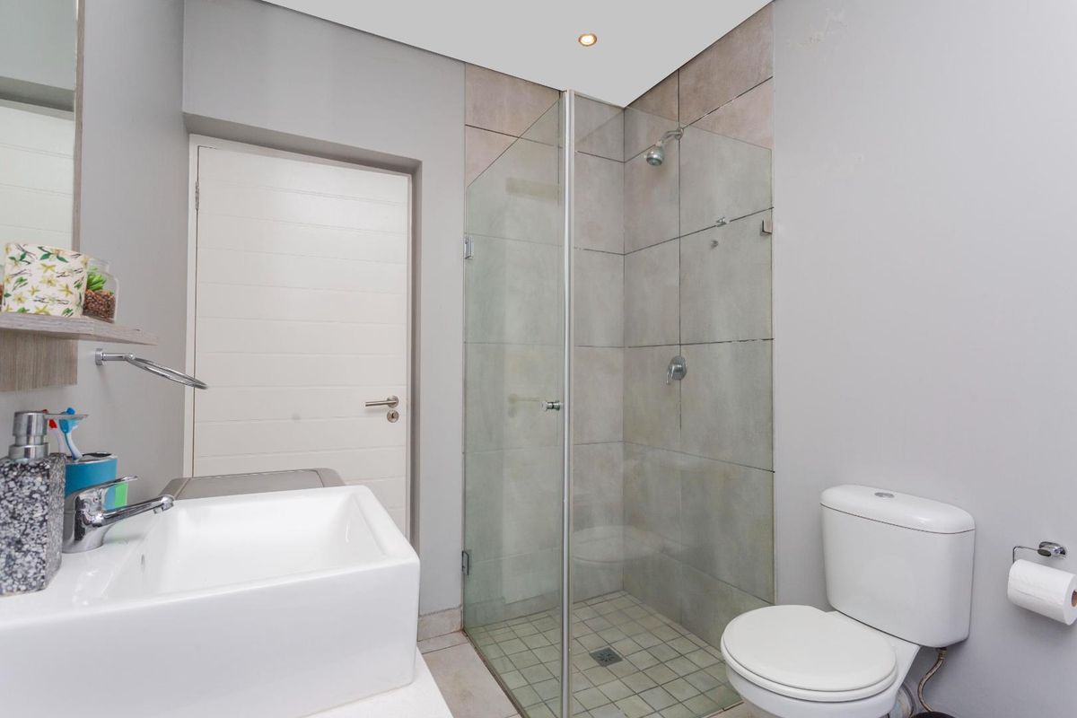 Ideal Apartment in Lifestyle Estate - Photo 3