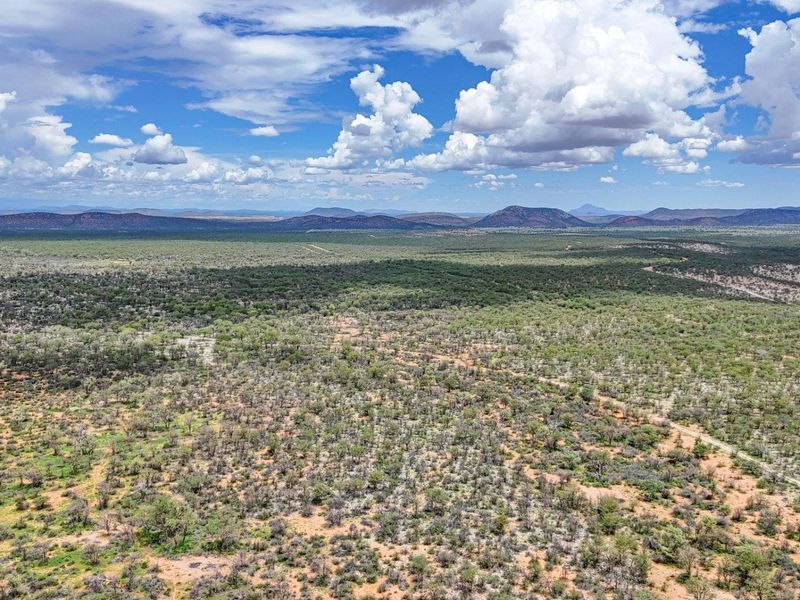 Kunene region, Outjo district:  Beautiful Farm direct off C39 is for Sale - Photo 8