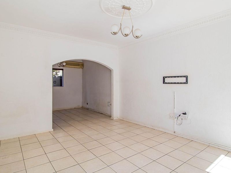Spacious Living: Duplex Townhouse in Prime Rynsoord - Photo 5