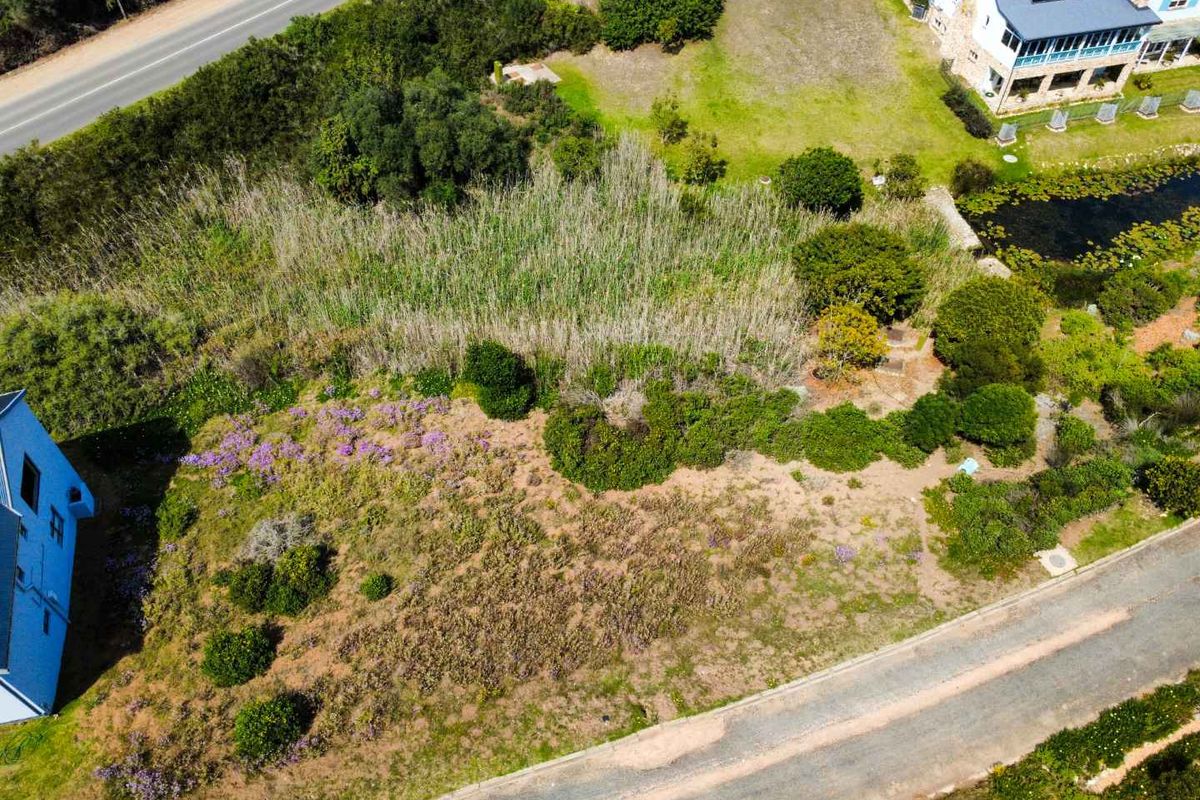 Prime vacant stand for sale in Stilbaai-Wes. - Photo 4