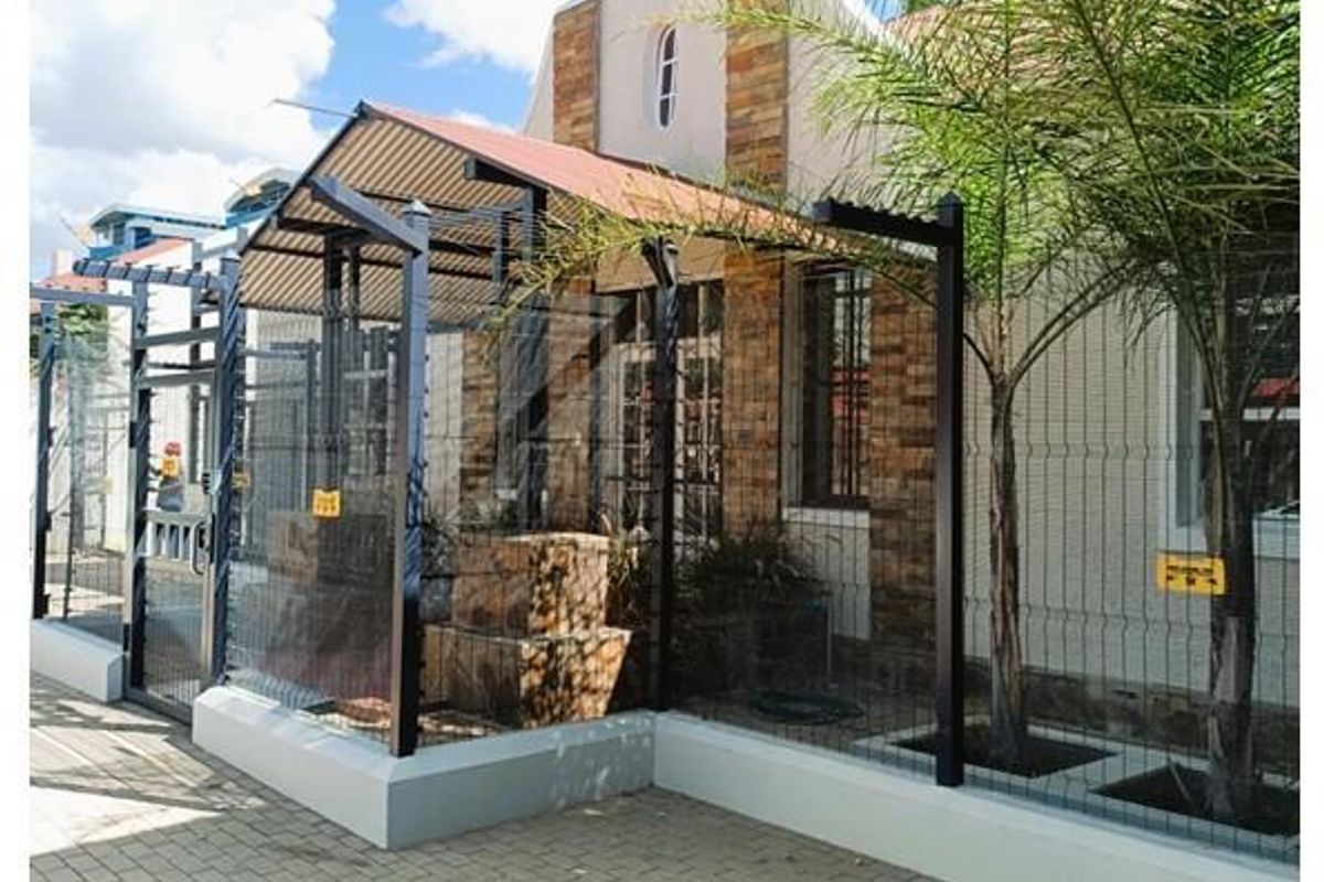 "Heritage Meets Ambition: Your CBD Office Sanctuary" - Photo 2