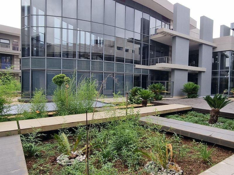 1 097m2 Louwlardia Centurion Office To Let - Photo 9