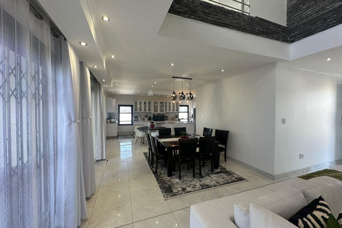 Beautiful House For Sale - Swakopmund - Photo 5
